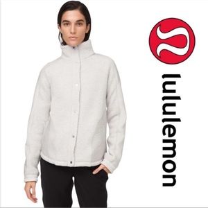 LULULEMON GO JACKET GREY☀️😍